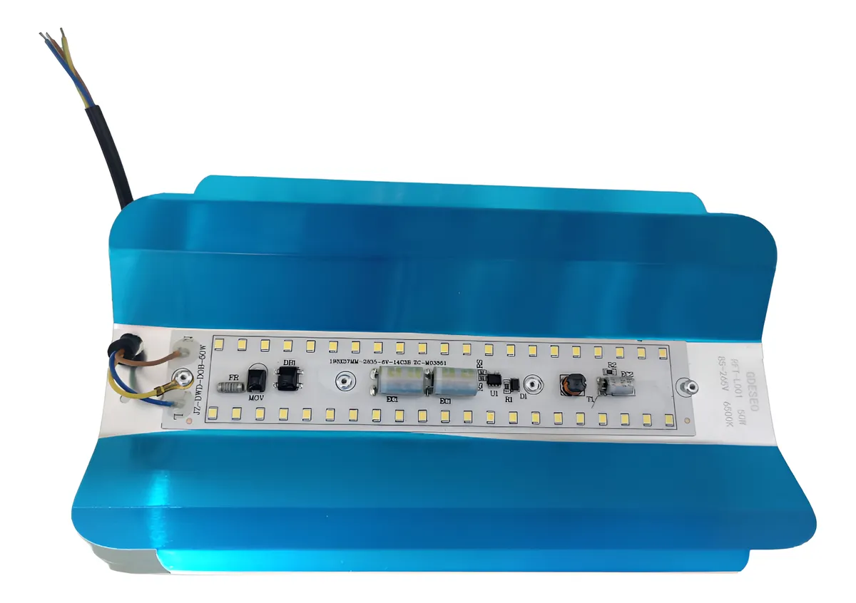 Imagen del Producto: REFLECTOR LIVIANO 50W 85-265V en Area Electric