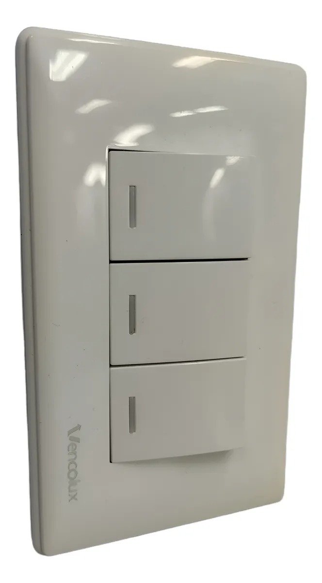 Imagen del Producto: INTERRUPTOR TRIPLE VENCOLUX en Area Electric