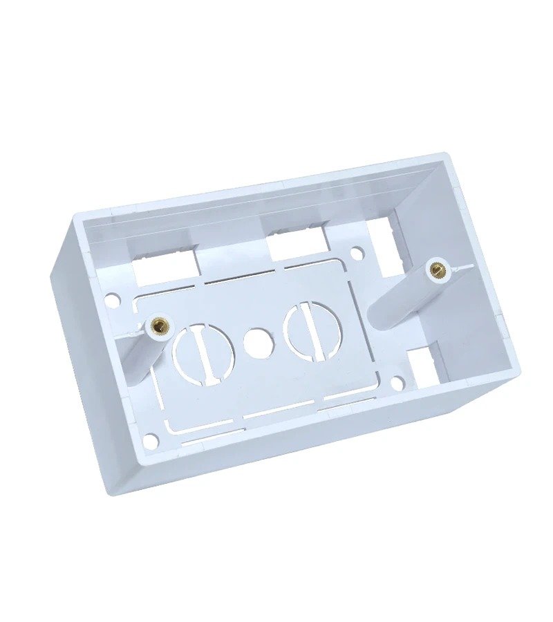 Imagen del Producto: CAJETIN PARA REDES 4" X 2" BLANCA QNET en Area Electric