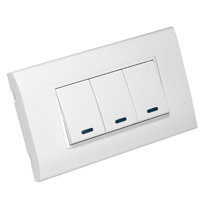 Imagen del Producto: INTERRUPTOR TRIPLE BLANCO - IGOTO en Area Electric