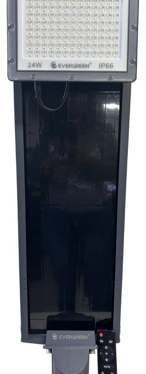 Imagen del Producto: ALUMBRADO PUBLICO SOLAR 6V/24W 3500LM IP66 5700K EVERGREEN en Area Electric